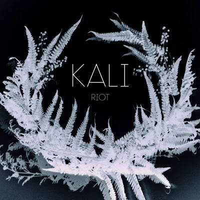 Riot 專輯 Kali/Ali Love