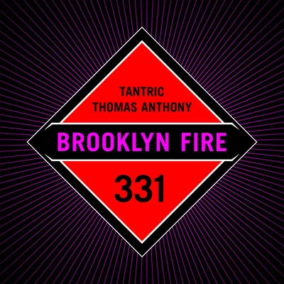 Tantric 專輯 2Crimes/Thomas Anthony/Lori Zama