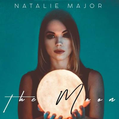 Quinn KarterNatalie Major The Moon