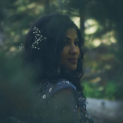 Kaadhal Thozhi 专辑 Vidya Vox