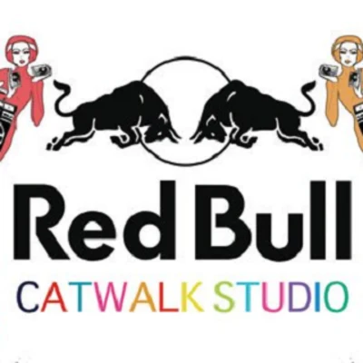 Red Bull Catwalk Studio 專輯 Charli XCX