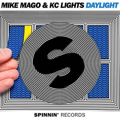 Daylight 專輯 Wolves By Night/Mike Mago