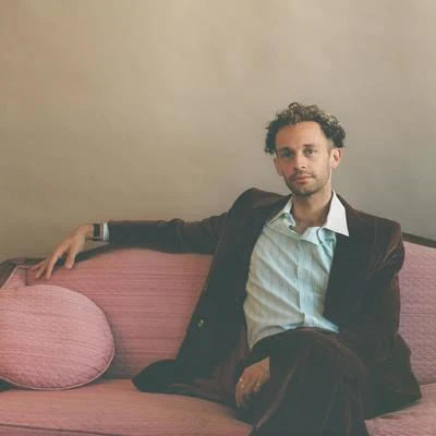 (it wouldn't be) christmas without you 專輯 Wrabel