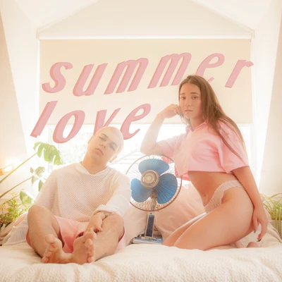 Summer Love 专辑 Princesa Alba/Natalia Lafourcade/Gepe/Vicentico