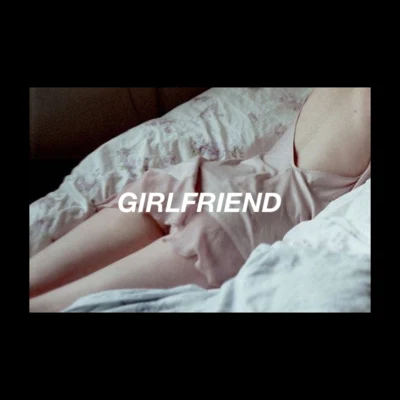 女朋友「GIRLFRIEND？」 專輯 WHIZZBIZ