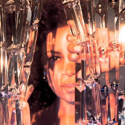 Champagne Eyes 專輯 AlunaGeorge