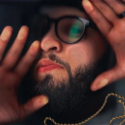 Uncomfortable (Commentary) 專輯 Andy Mineo