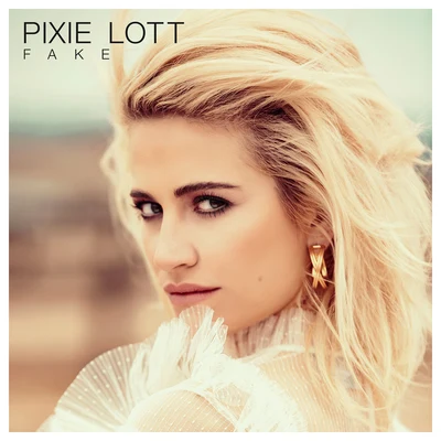 Pixie Lott Fake