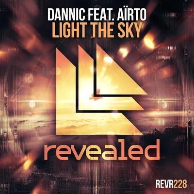 Light The Sky 專輯 Dannic/Viiq