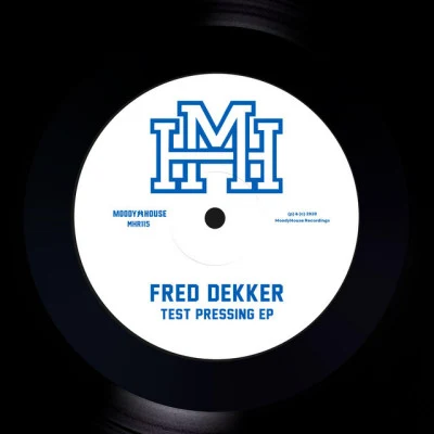 Fred Dekker 歌手