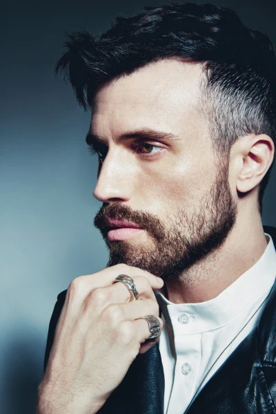 Tyler Glenn 歌手