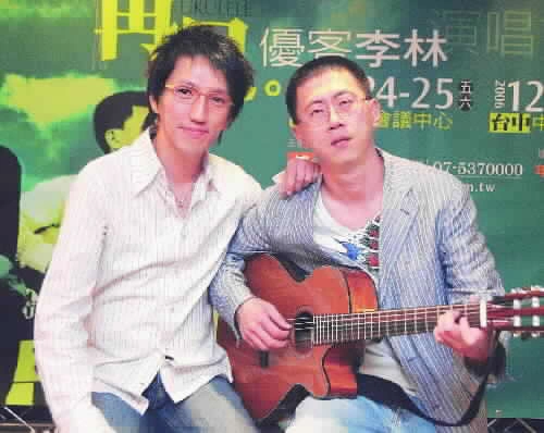 优客李林 (Ukulele)/伍思凯 (Sky Wu)/张信哲 (阿哲)/张宇 (Yu Zhang)/巫启贤 (Eric Moo) 百代情歌竞技场男子组