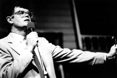 Garrison Keillor 歌手