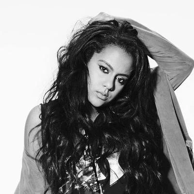 Bibi Bourelly 歌手