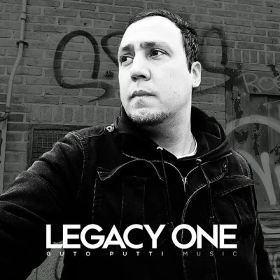 歌手 Legacy OneGuto Putti