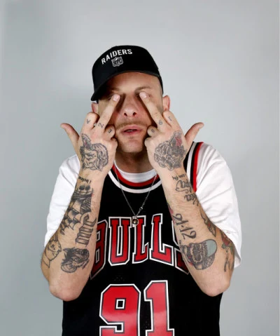 Clementino 歌手