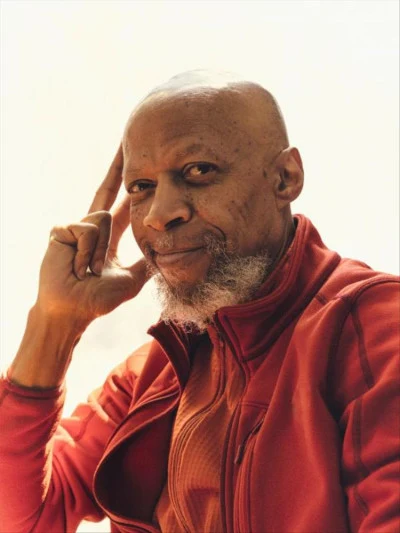 Laraaji 歌手