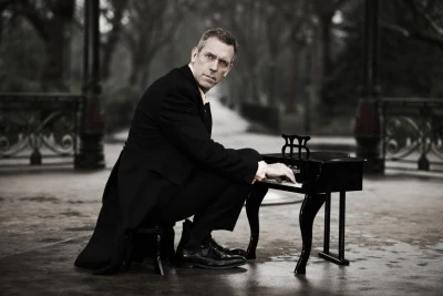 Hugh Laurie 歌手