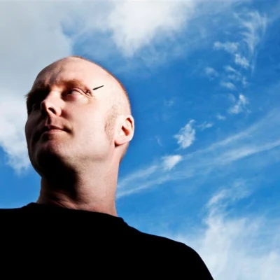 歌手 Solarstone