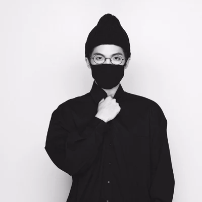 Mad Clown 歌手