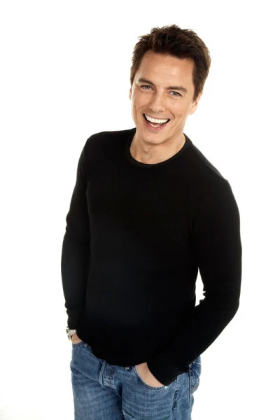 歌手 John Barrowman