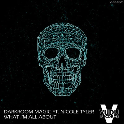 歌手 Darkroom MagicNicole Tyler