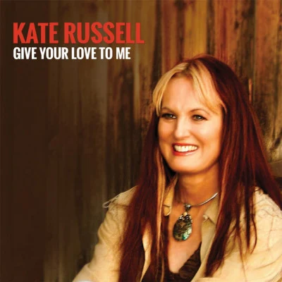 歌手 Kate Russell