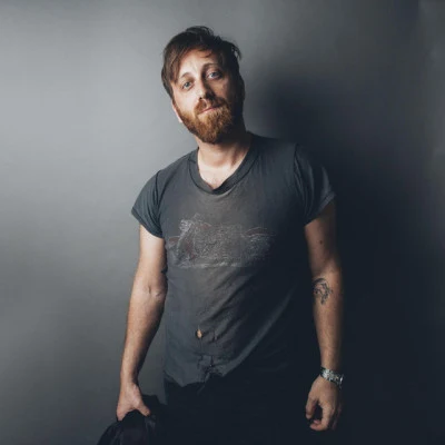 Dan Auerbach 歌手