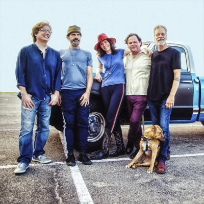 Edie Brickell & New Bohemians 歌手