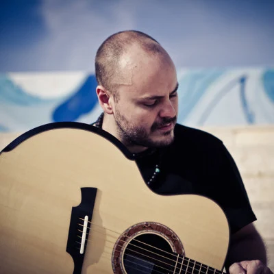 Andy McKee 歌手