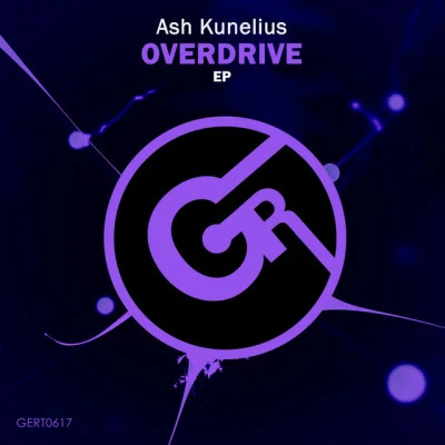 Ash Kunelius 歌手