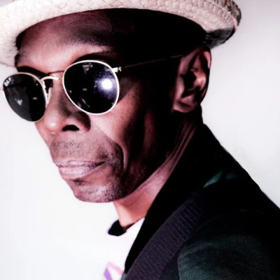 Maxi Jazz 歌手