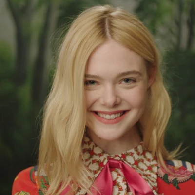 Elle Fanning 歌手