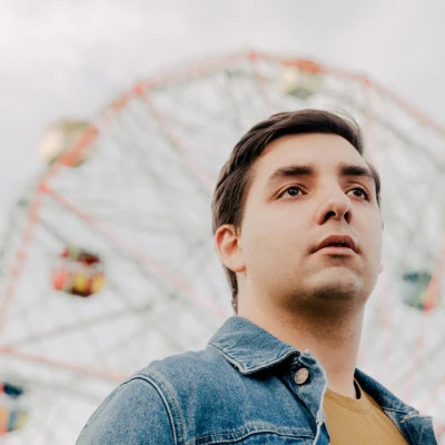 Skylar Spence 歌手