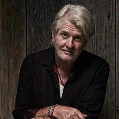 Tom Cochrane 歌手