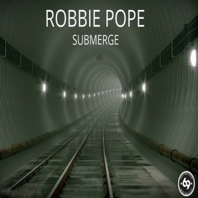 Robbie Pope 歌手