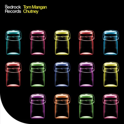 歌手 Tom Mangan