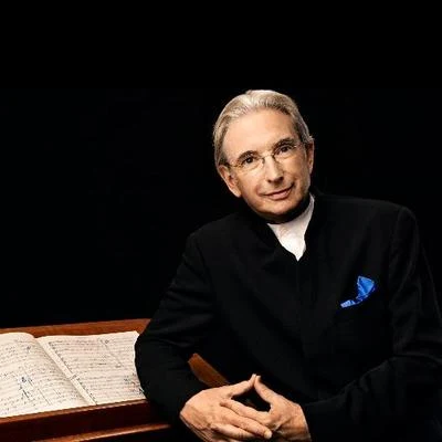 Michael Tilson Thomas 歌手